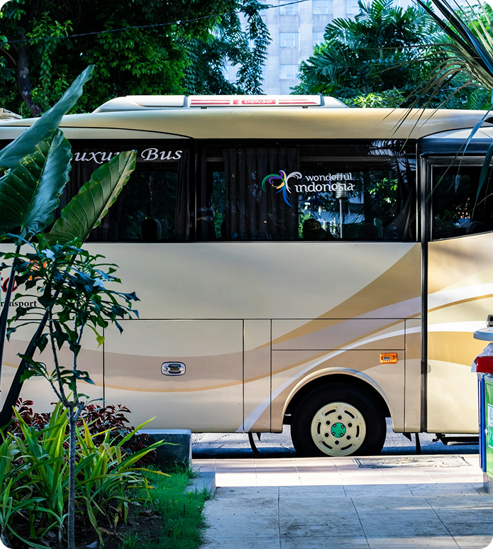 hobi-industri-eGA5dZG4sCw-unsplash 1 iCabbi alternative taxi dispatch system